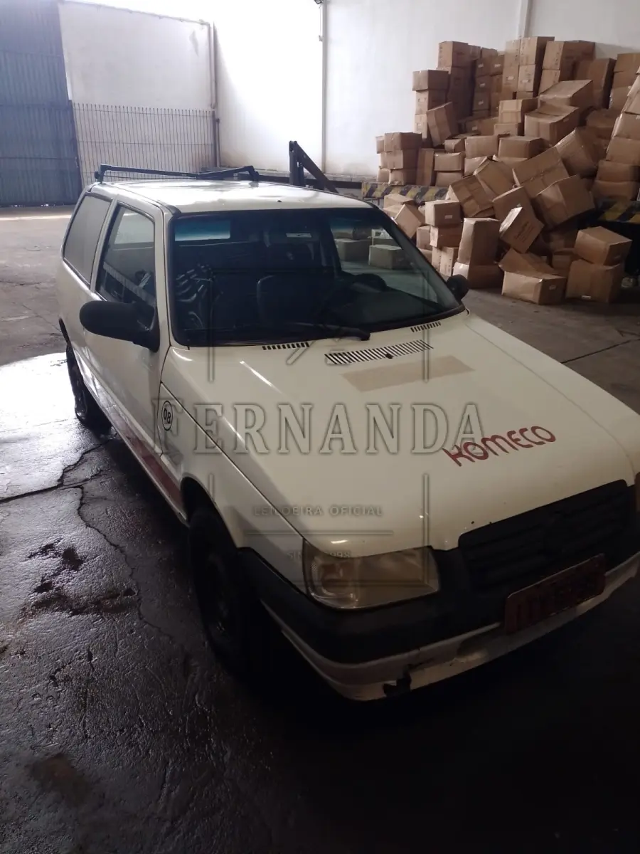 LOTE 003 - Fiat Uno Mille Economy 2013/2013, placa ITY6798. RENAVAM 505443627. Avaliado em R$ 7.812,90.