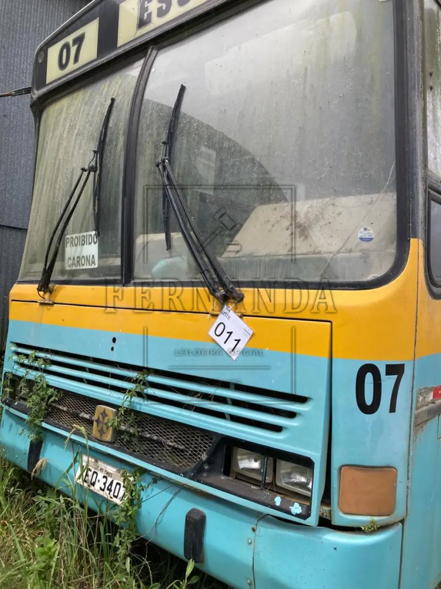 LOTE 011 - Ônibus, placas IEQ3407, Volkswagen VW/16 - 180 CD, 1996, Diesel, 184CV, 46 passageiros. Avaliado em R$5.300,00.