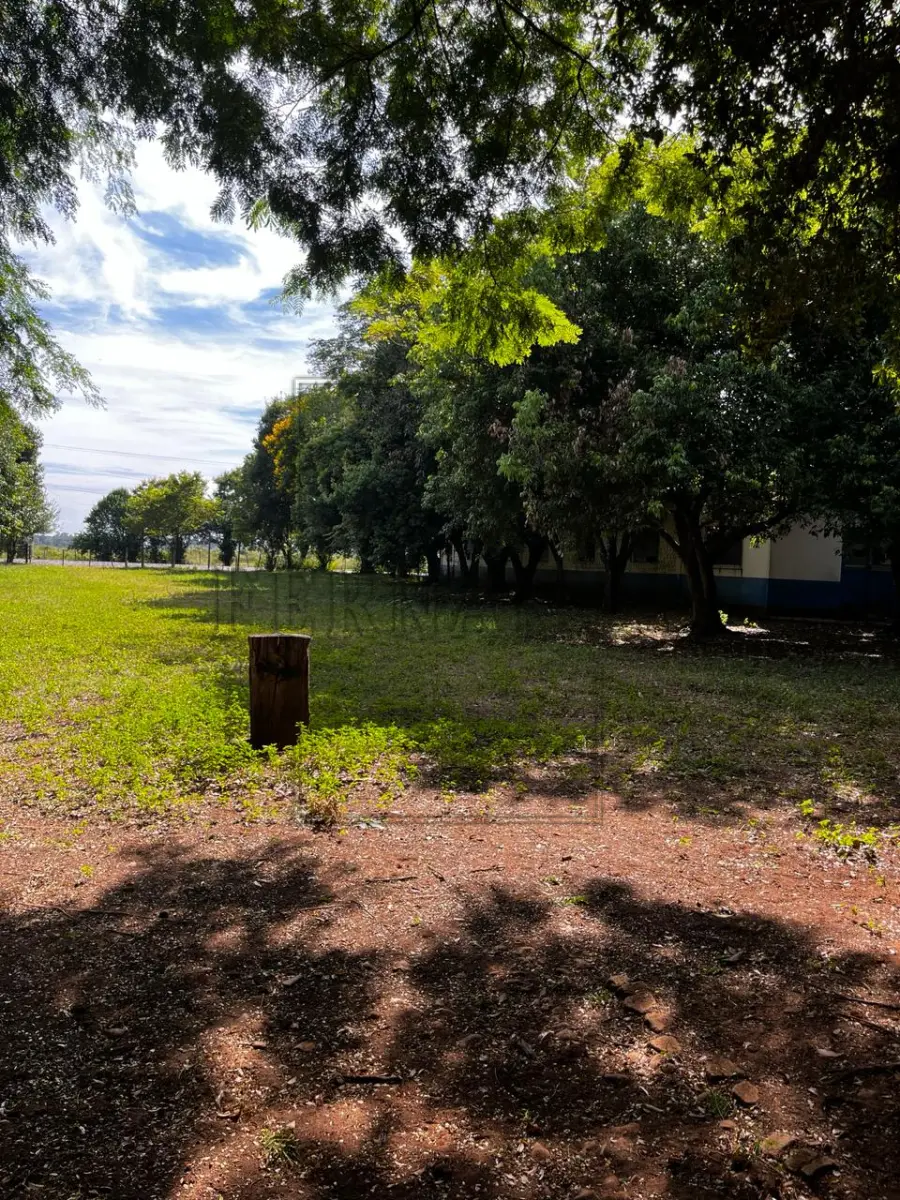 LOTE 023 - Imóvel Matrícula n° 4.496. OBS.: O IMÓVEL POSSUI ÁREA CONSTRUÍDA NÃO AVERBADA NO CARTÓRIO DE REGISTRO DE IMÓVEIS. Avaliado em R$ 980.000,00.