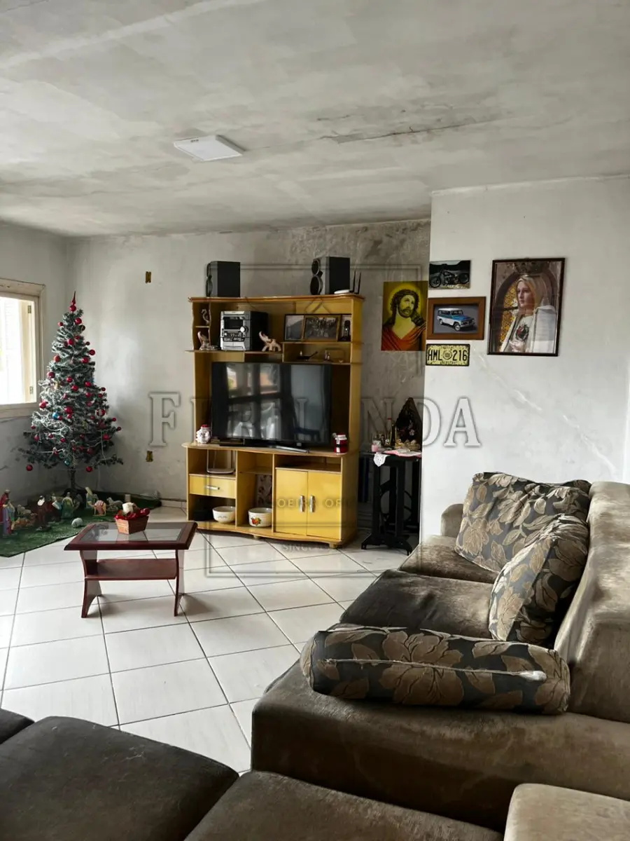 LOTE 001 - BARÃO/RS - Imóvel  está  situado  na  Rua Raimundo Hartmann, nº 373, Centro, Barão – RS. Matrícula n° 9116. Avaliado em R$ 850.000,00.