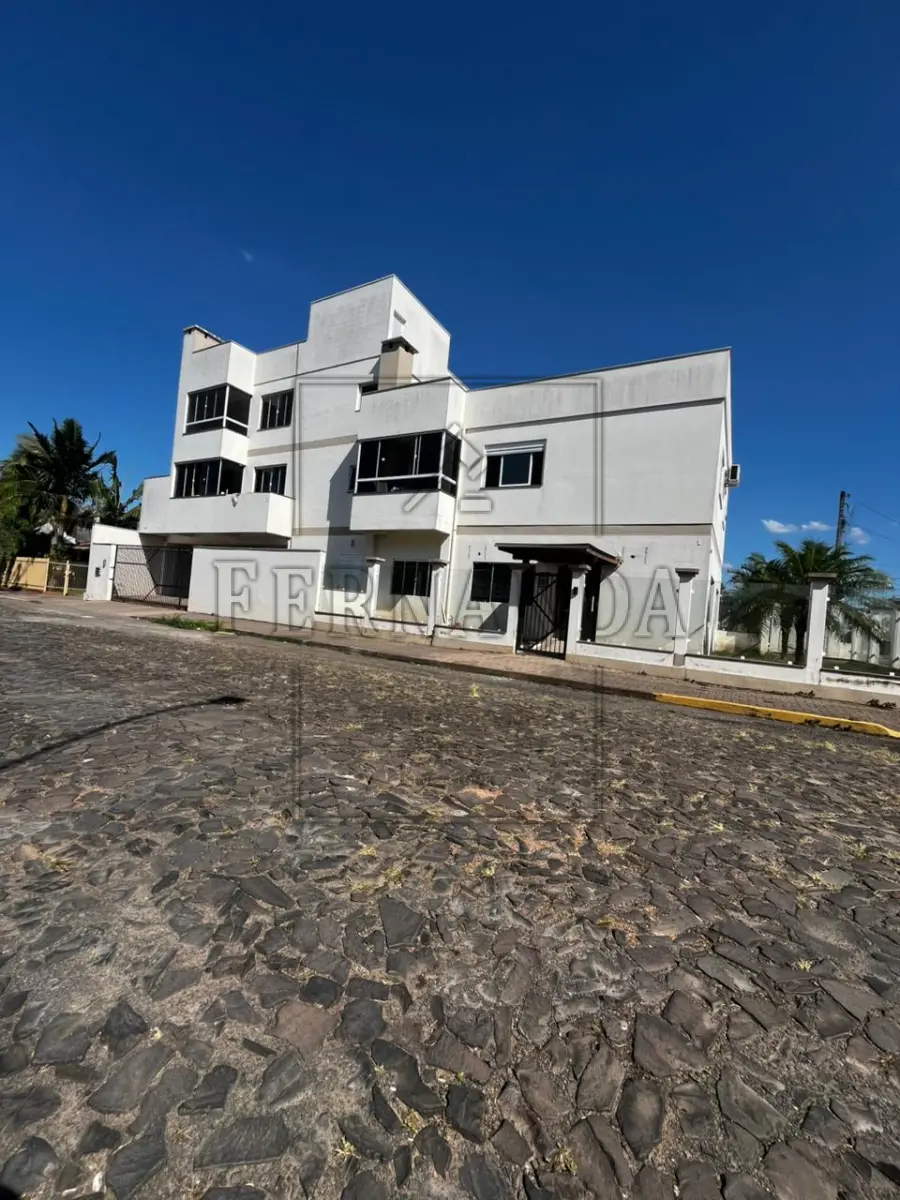 LOTE 006 - MONTENEGRO/RS - Box 02 do Edifício Feron, Rua Bento Gonçalves, 1510,  Montenegro/RS. Imóvel matricula nº 51.121. Avaliado em R$ 30.000,00. 2° Leilão.