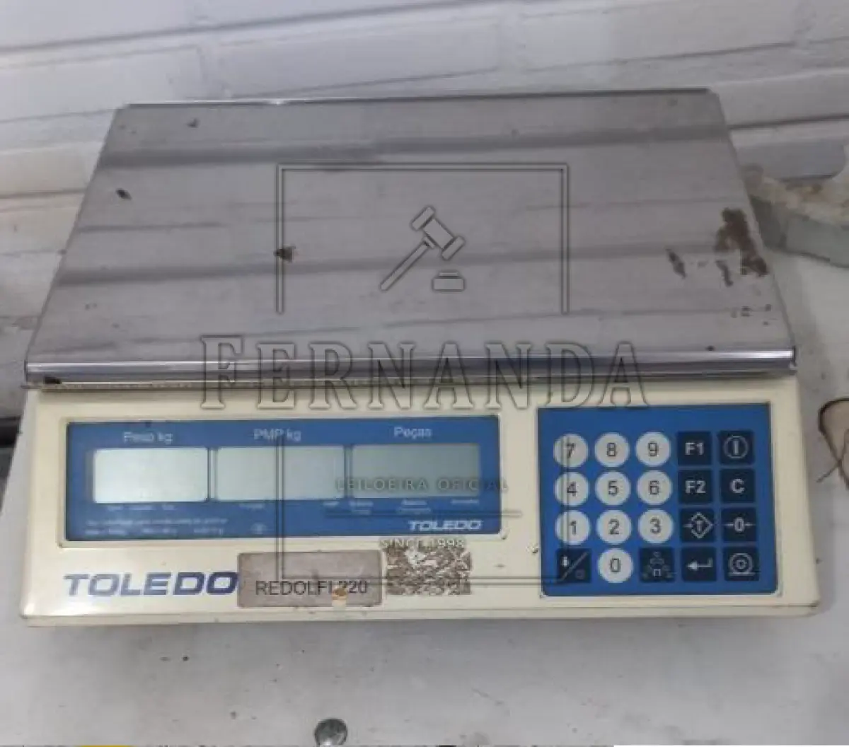 LOTE 051 - Balança digital marca Toledo, modelo 9094C/4. Avaliada em R$ 500,00. 2° Leilão