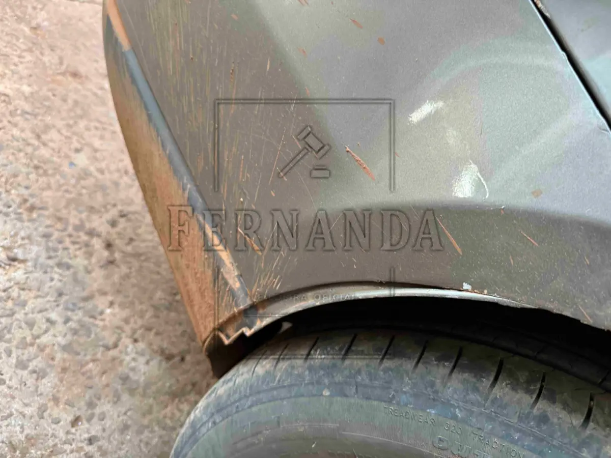 LOTE 007 - Veículo marca Fiat, modelo Siena Essence 1.6, cor cinza, ano 2016, modelo 2016, combustível álcool/gasolina, placas IXP-0260.