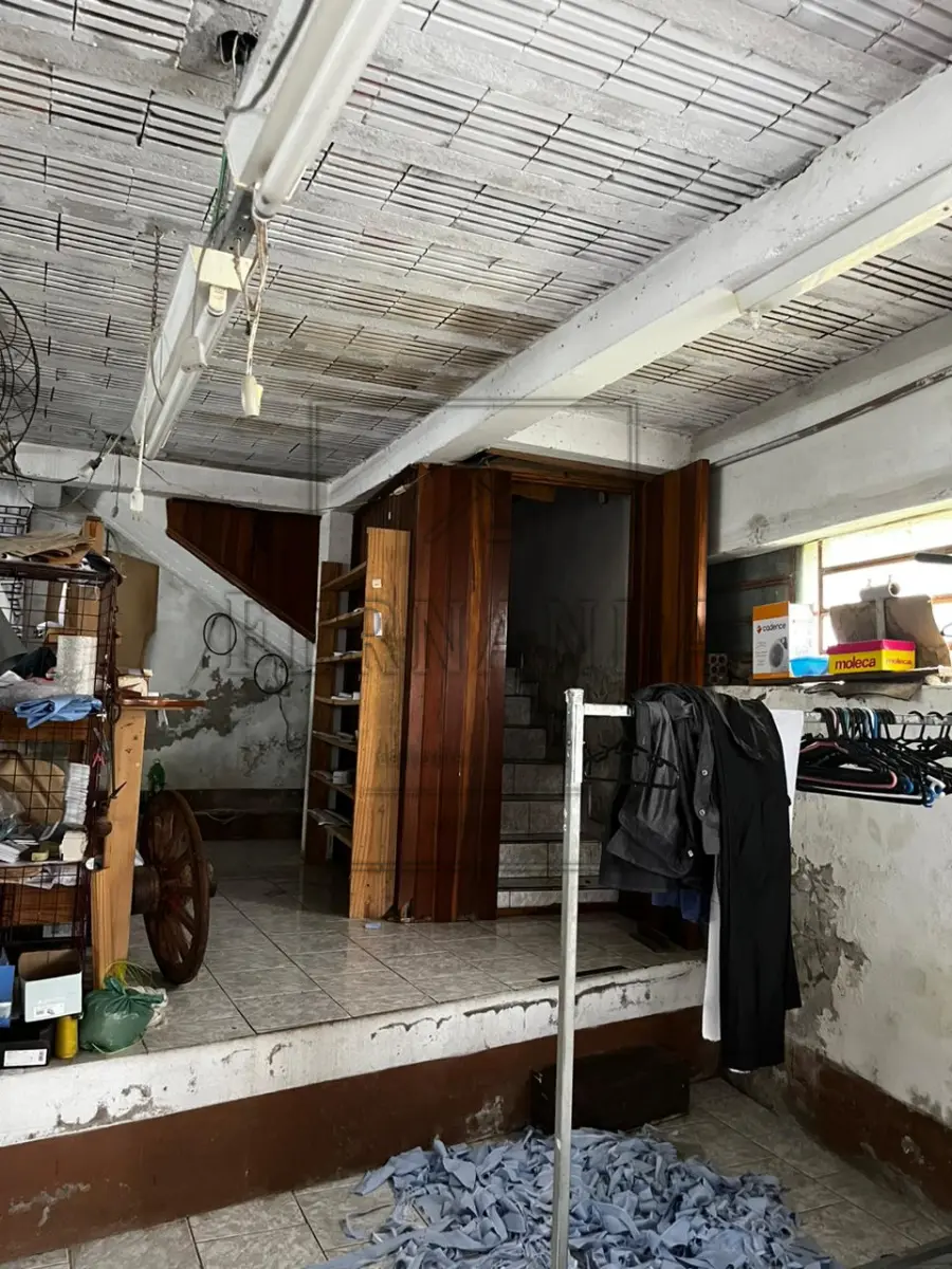 LOTE 001 - BARÃO/RS - Imóvel  está  situado  na  Rua Raimundo Hartmann, nº 373, Centro, Barão – RS. Matrícula n° 9116. Avaliado em R$ 850.000,00.