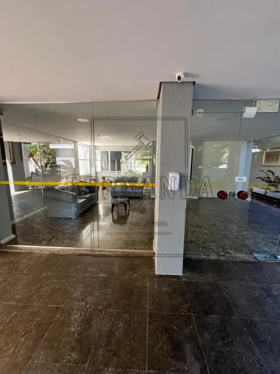 LOTE 002 - CANOAS/RS - Apartamento 1201 e 1301 (triplex), localizado na Rua General Salustiano n°452, Edifício Los Angeles, Canoas/RS. Área privativa de 412m². Matrícula n° 42.011 do Registro de Imóveis de Canoas. Avaliado em R$ 2.100.000,00. 1° Leilão.