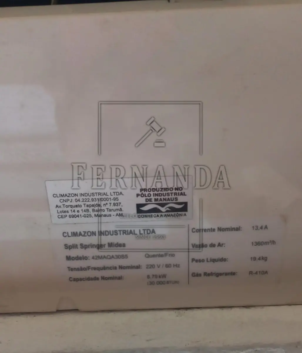 LOTE 069 - Aparelho de ar condicionado, marca Midea, 30.000 BTUs. Avaliado em R$ 5.000,00. 2° Leilão BEM INSTALADO NA EMPRESA