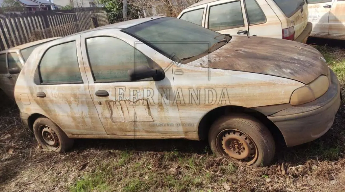 LOTE 015 - VEÍCULO FIAT/PALIO YOUNG, PLACA: IKD5508, ANO: 2001