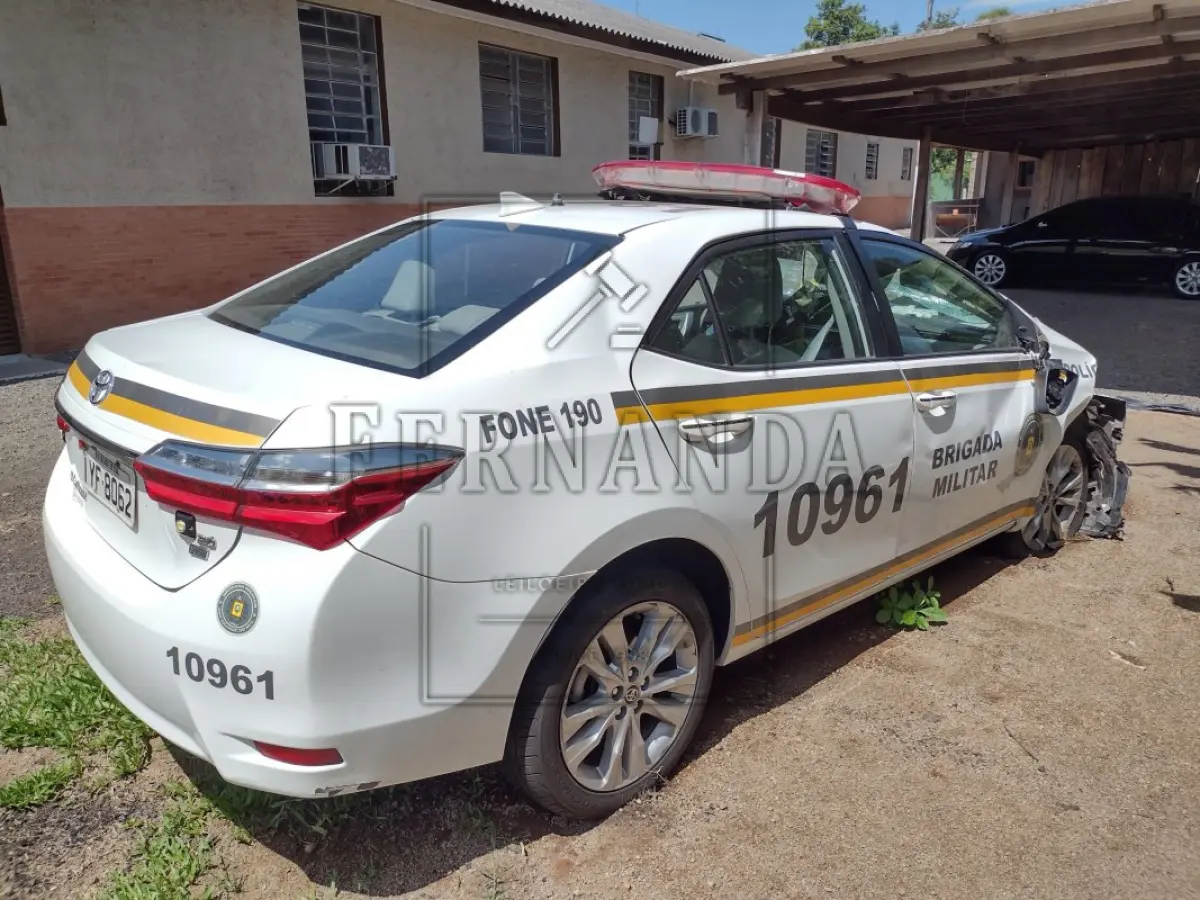 LOTE 040 - VEÍCULO TOYOTA/COROLLA XEI 2.0 FLEX, PLACA: IYF8062, ANO: 2017